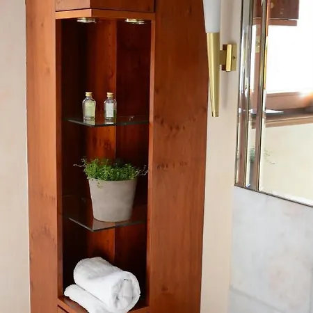 Rhoenzeit Apartements Und Hilders
