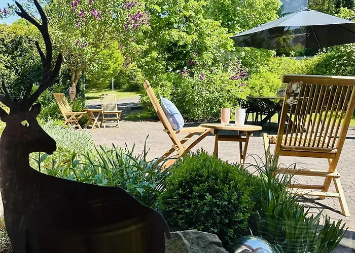 Rhoenzeit Apartements Und *